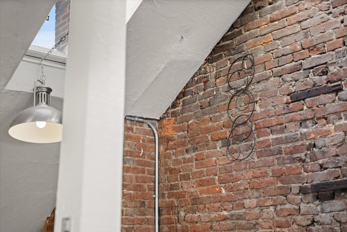 Skyline At Your Door - Studio With A View Pittsburgh Exterior foto